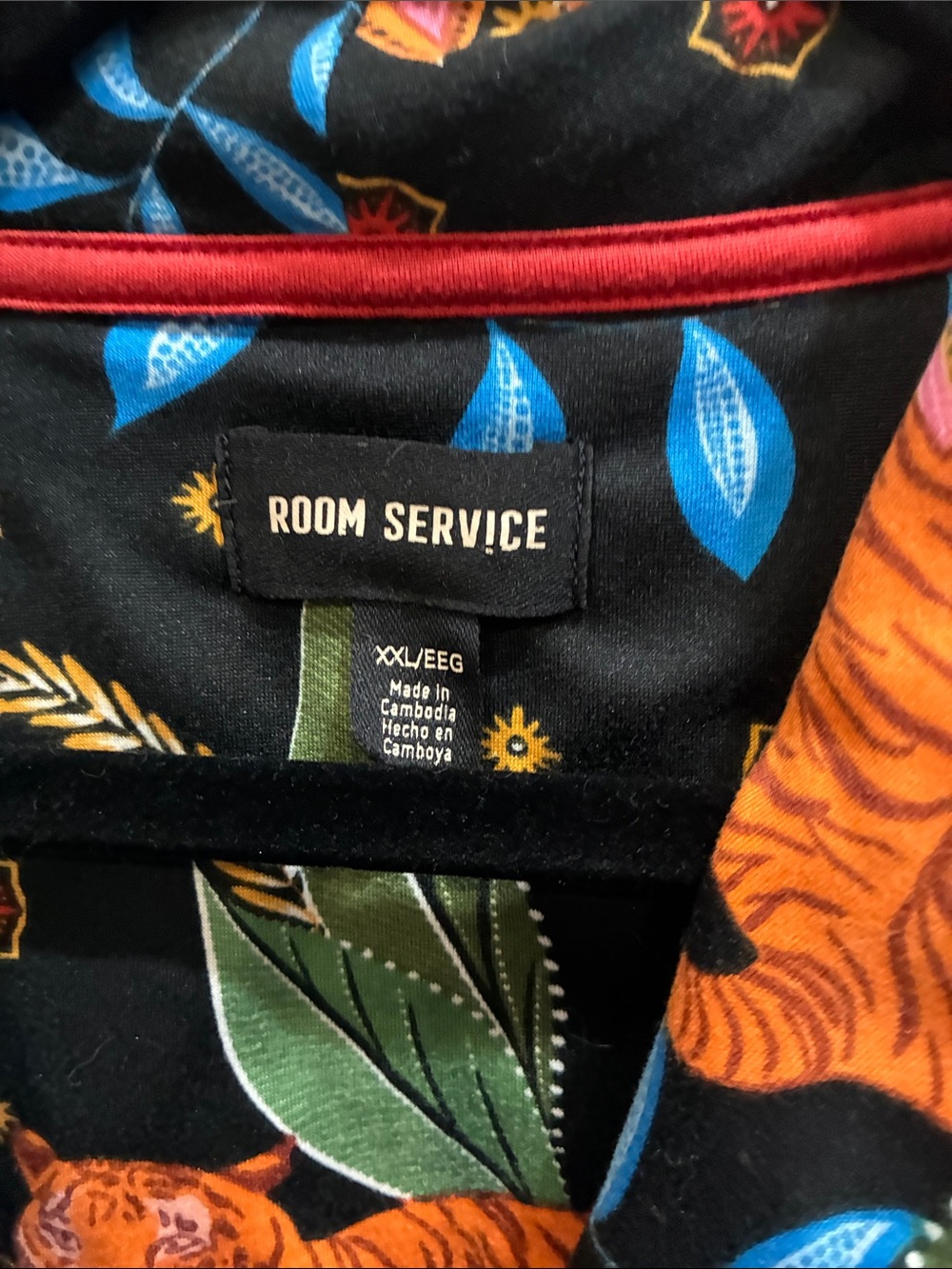 Room Service Black Floral & Tiger Print Pajama Top - Picture 3 of 8